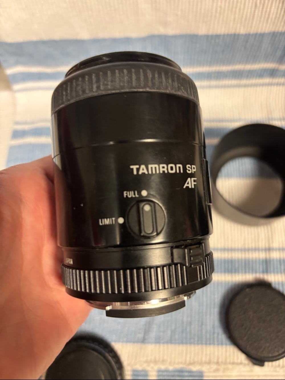 TAMARON SP AF Camera Lens 90mm - Picture 6 of 6